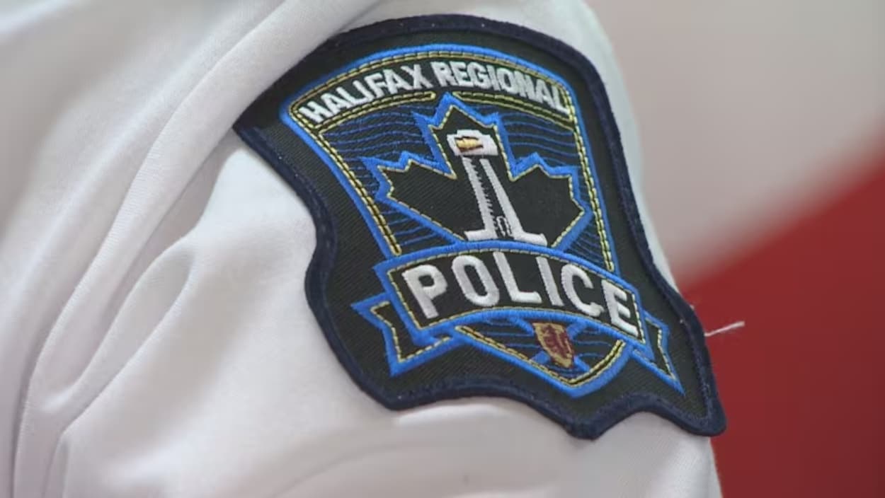 Des nationalistes blancs ont manifesté brièvement en banlieue d’Halifax