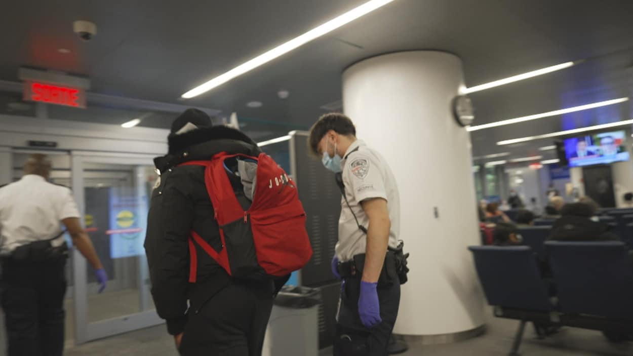 Violences au CHUM : 900 expulsions en 2025