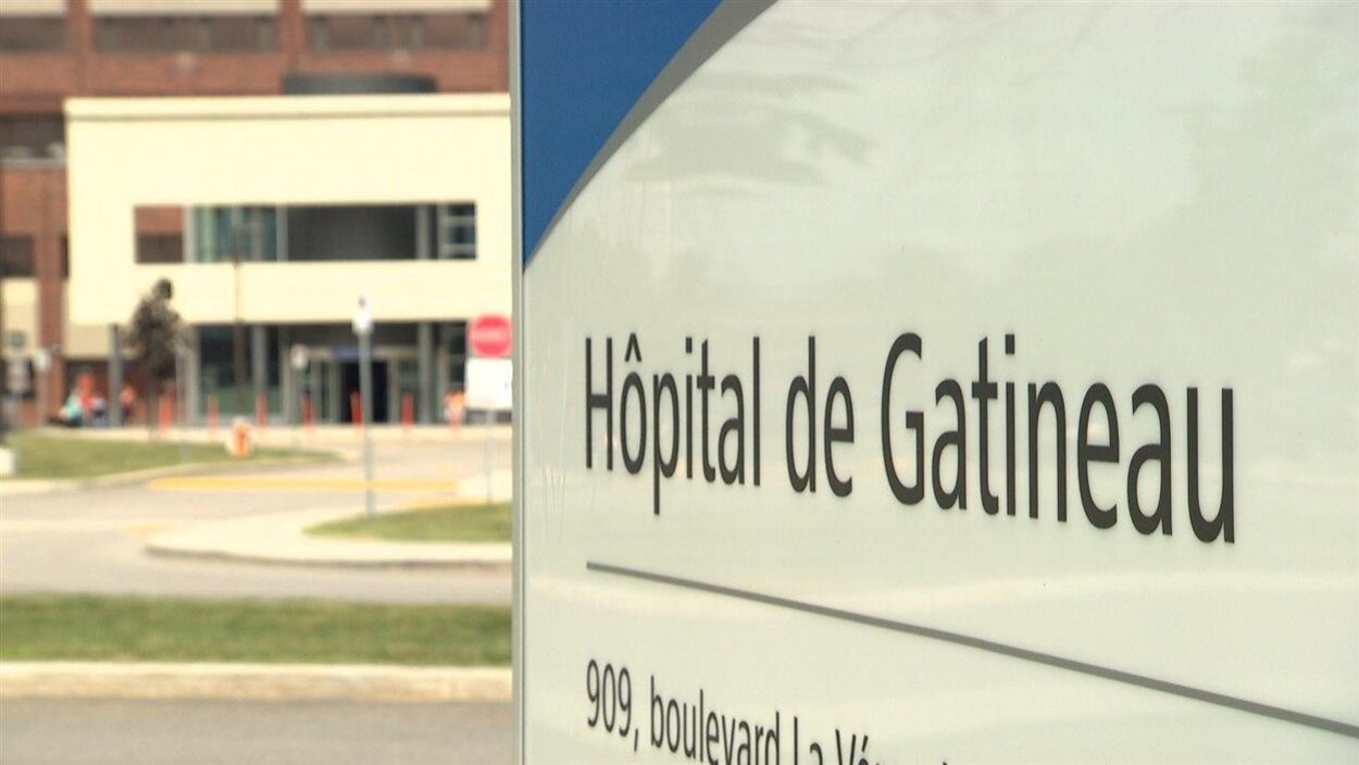 Une pancarte indiquant l'Hôpital de Gatineau. (Archives) Une pancarte indiquant l'Hôpital de Gatineau. (Archives)