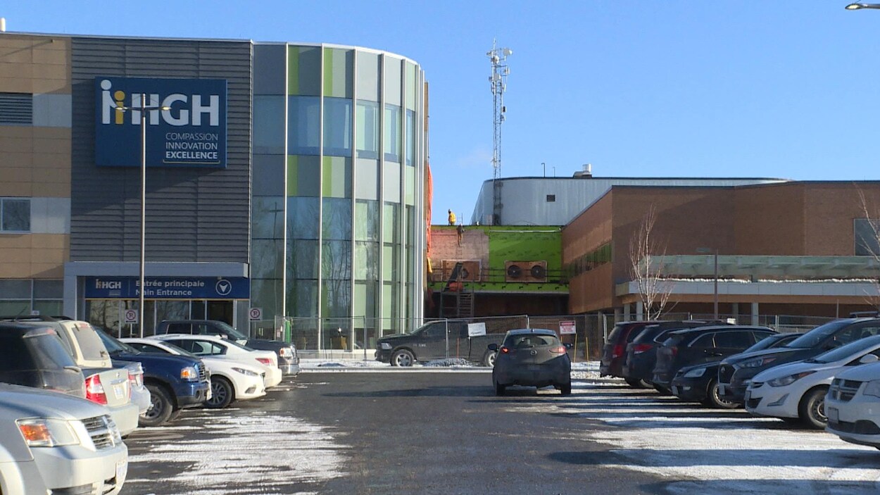 L'Hôpital général de Hawkesbury durant l'hiver.