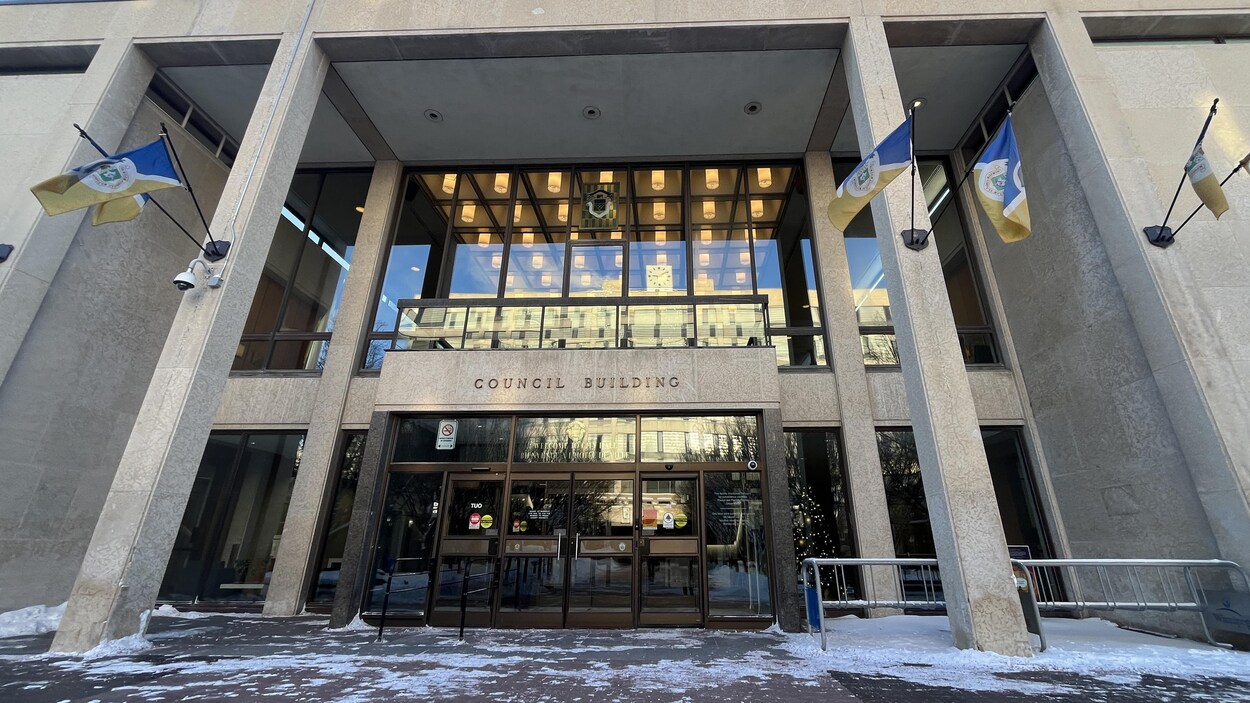 Winnipeg : le conseiller municipal recule sur son projet de restriction des manifestations