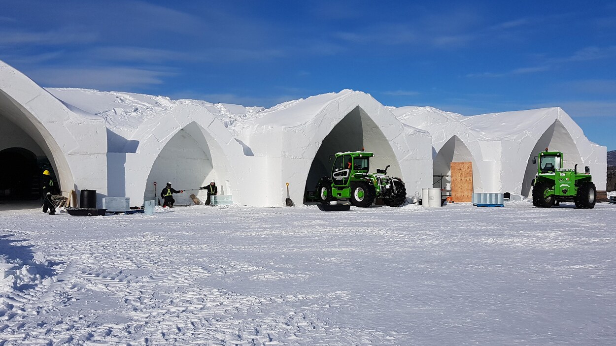 L'Hôtel de glace à Valcartier L'Hôtel de glace à Valcartier