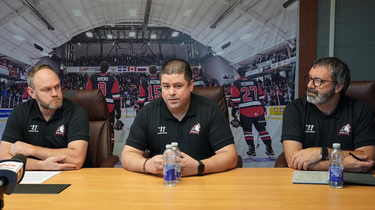 Les Huskies dressent le bilan d’une saison décevante | Radio-Canada