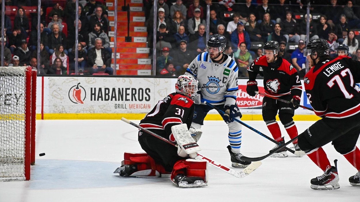 Les Saguenéens prennent les devants 1-0 contre les Huskies dans le 5e match