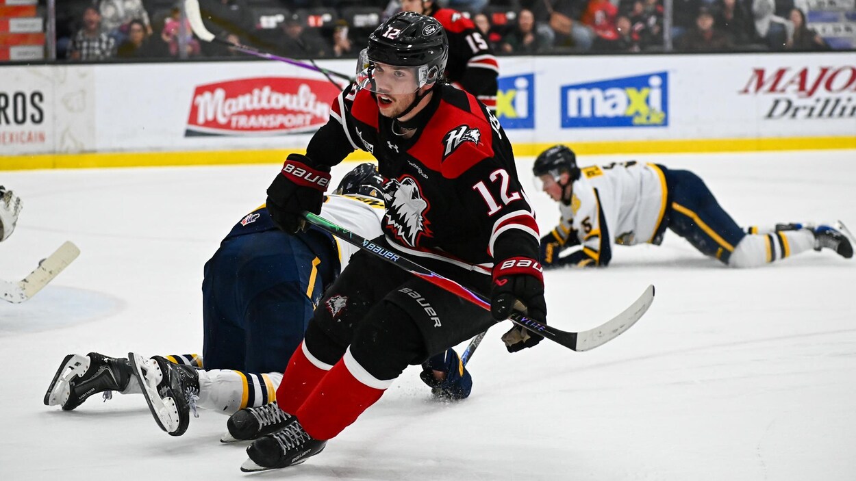 Les Huskies remportent leur premier match contre les Cataractes de Shawinigan