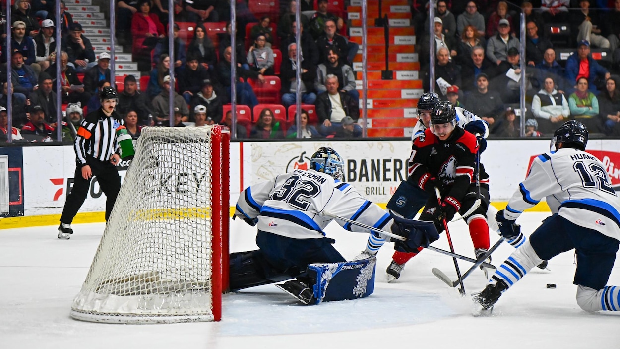 Les Saguenéens s’emparent des commandes face aux Huskies