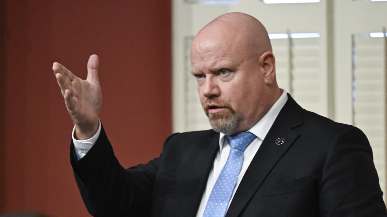 La Fédération des policiers municipaux veut se faire entendre du ministre Lafrenière