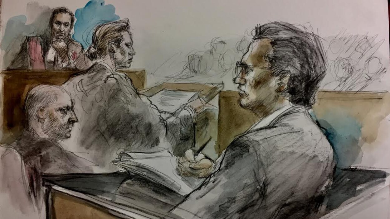 On voit une illustration judiciaire qui montre le juge Sohail Akhtar en train de présider le procès d'Ian Ohab pour meurtre non prémédité.