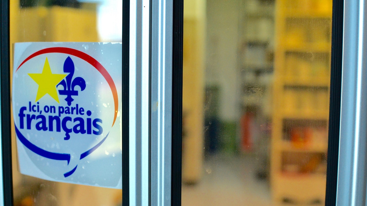 Français : un commerce sur quatre inspecté par l’OQLF non conforme dans le Grand Montréal