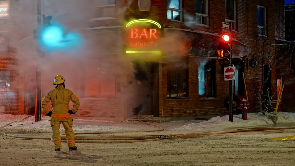 Incendie criminel dans le bar Saint-Zo à Montréal