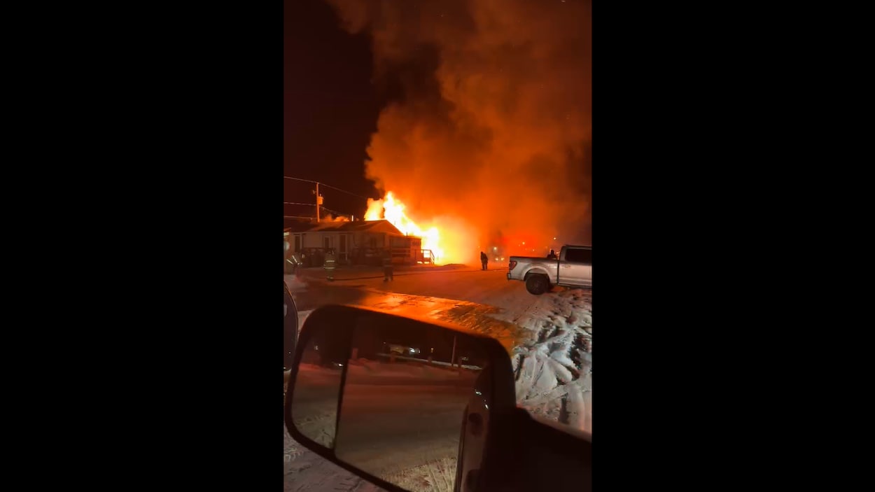 Le conseil des Innus de Pessamit préoccupé par les deux incendies criminels