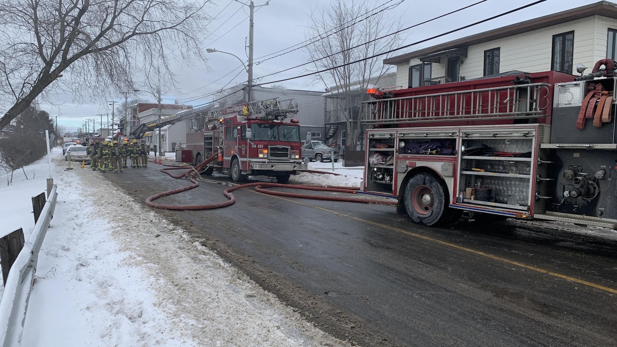 Incendie dévastateur dans un immeuble d'habitation à Trois-Rivières : les détails de l'événement