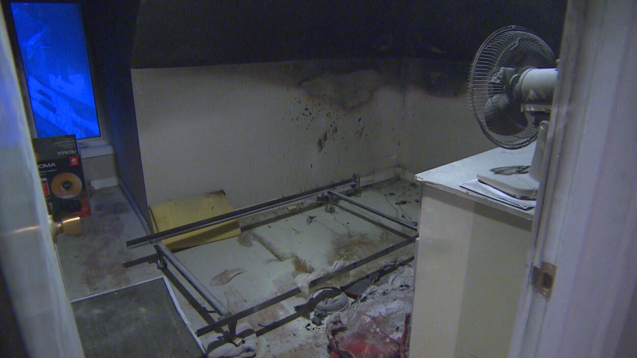 Une chambre incendiée