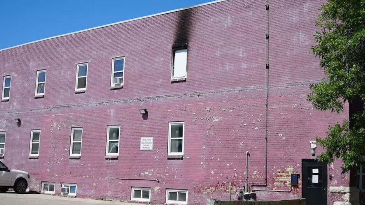 Un mort et trois blessés dans deux incendies distincts ce week-end à Winnipeg