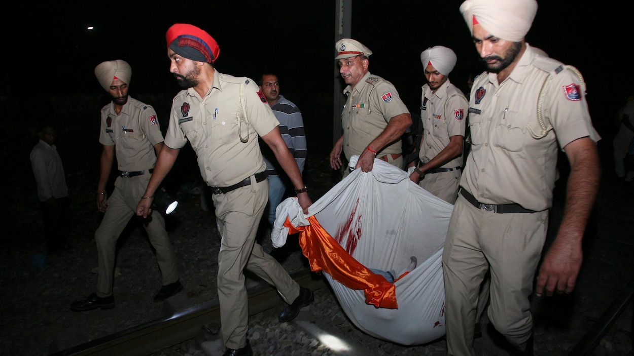 Inde: au moins cinquante morts happés par un train Inde: au moins cinquante morts happés par un train