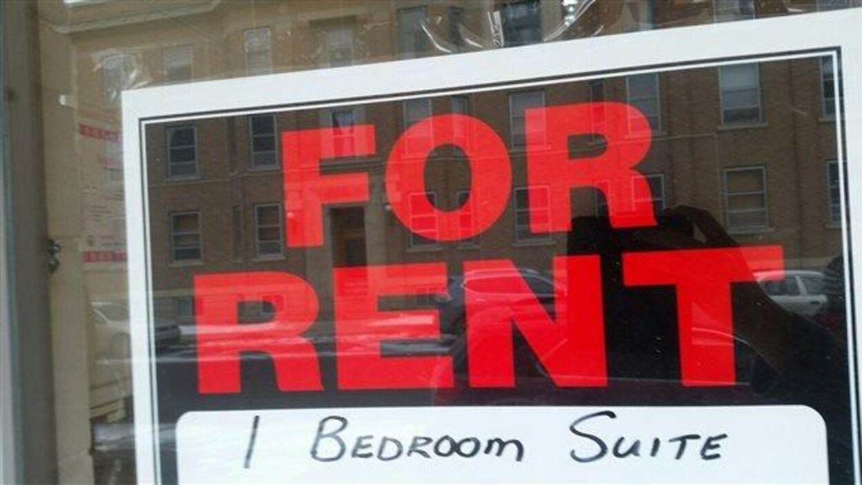 Photo d'une affiche pour un appartement d'une chambre à louer. Photo d'une affiche pour un appartement d'une chambre à louer.