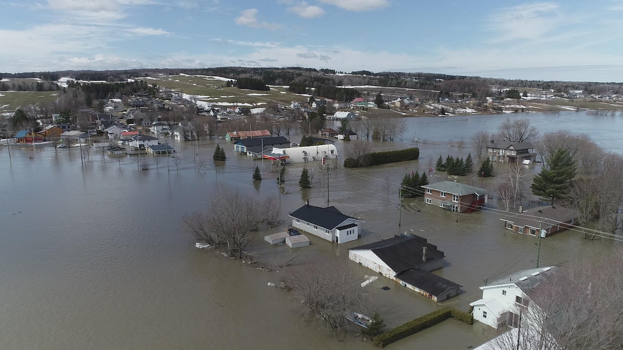 La publication des nouvelles cartes de zones inondables au Québec est retardée