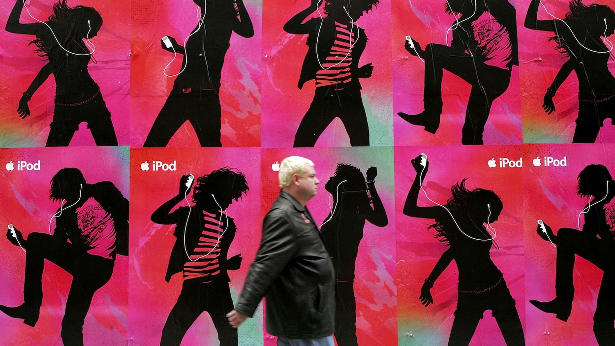 Il y a 25 ans, l’arrivée de l’iPod chamboulait l’industrie musicale