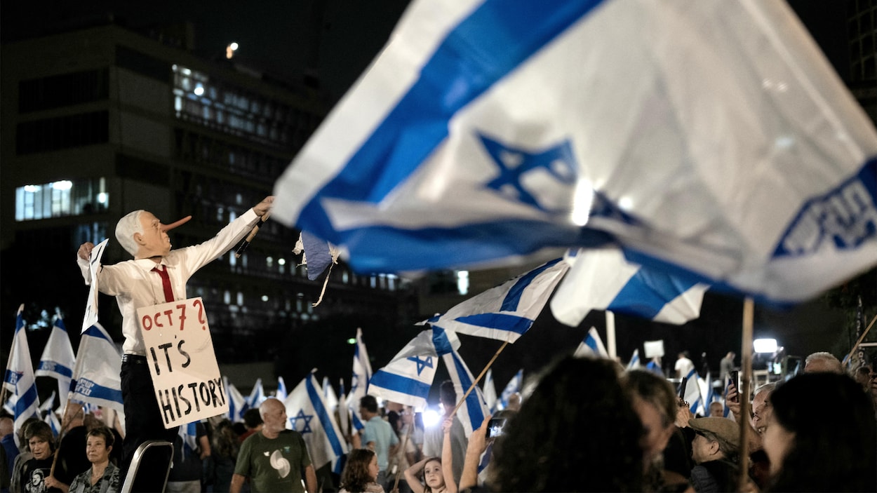 À Tel-Aviv, des milliers de personnes contre Nétanyahou à trois jours des élections
