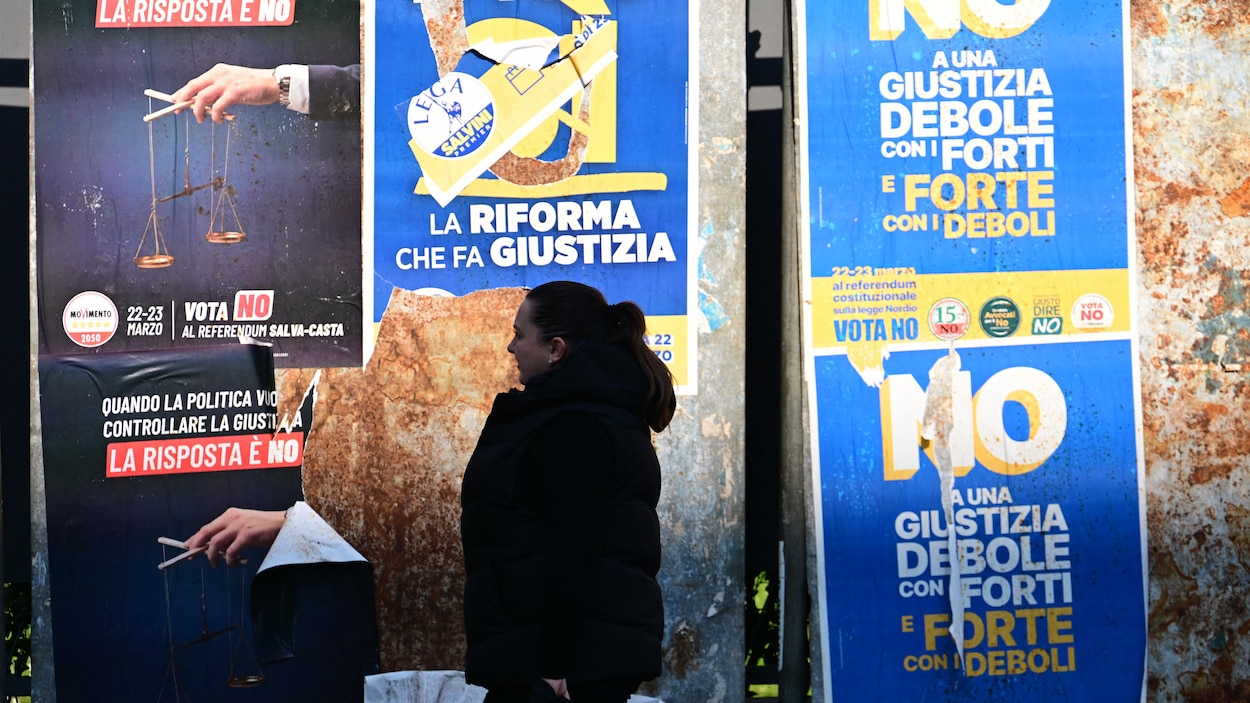 Italie : Meloni reconnaît son échec au référendum, mais reste première ministre