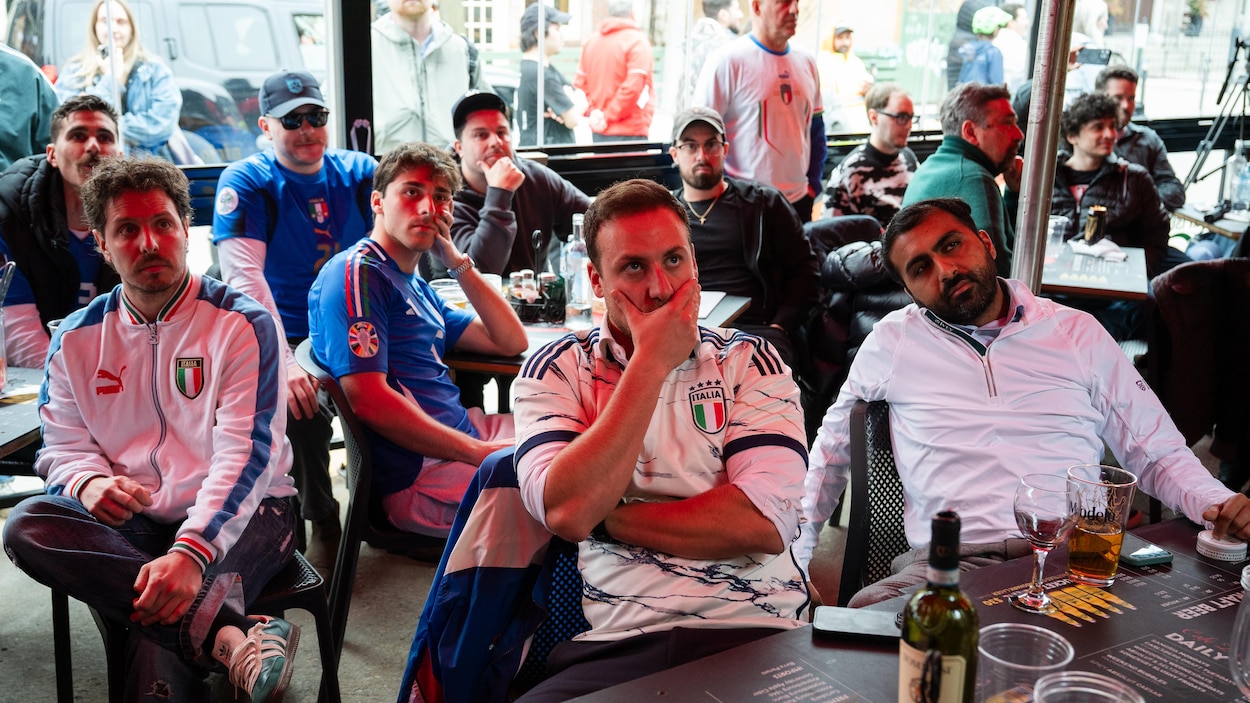 « Coupe du monde », les mots qu’on ne verra pas dans les commerces de Toronto