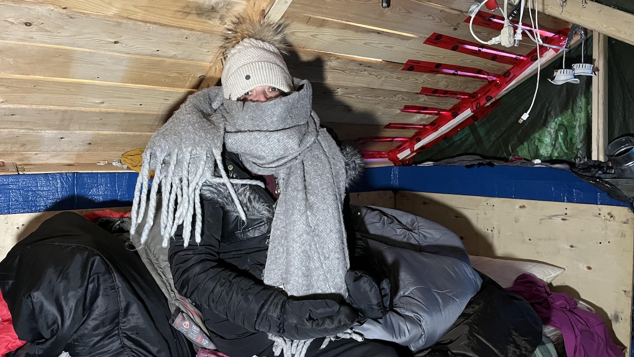 Vivre dans un abri de fortune à -30 °C