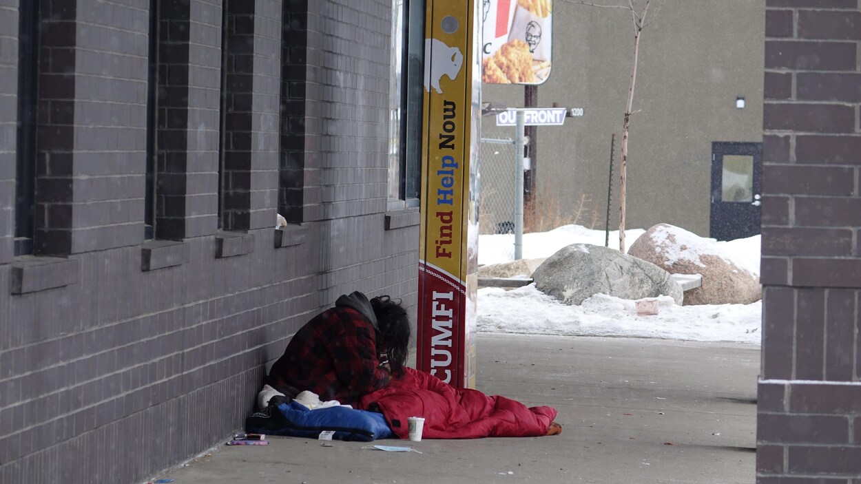 Itinérance à Saskatoon : plus d’adultes, mais moins d’enfants dans les rues