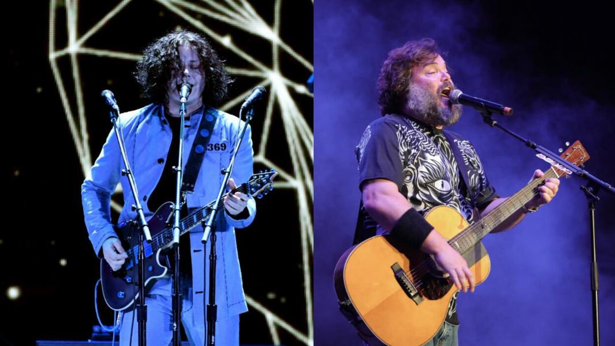 Dans un montage photo, les deux artistes chantent dans un micro en jouant de la guitare.