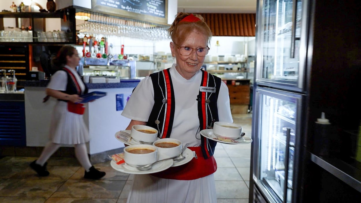 Elle pratique « le plus beau métier du monde » depuis 45 ans au Grec