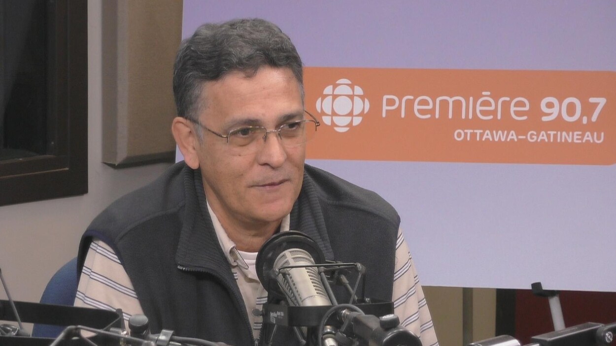 Jaime Baquero en entrevue à l'émission Les matins d'ici à Radio-Canada Jaime Baquero en entrevue à l'émission Les matins d'ici à Radio-Canada