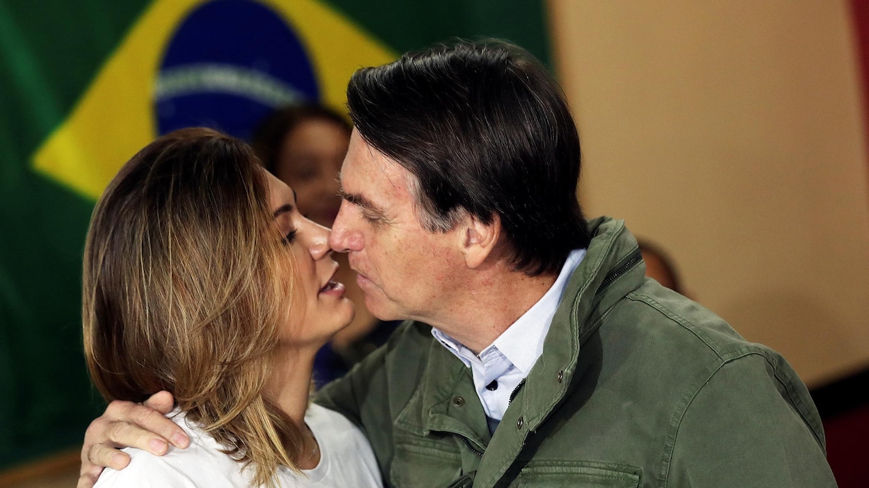 Jair Bolsonaro et son épouse Michelle