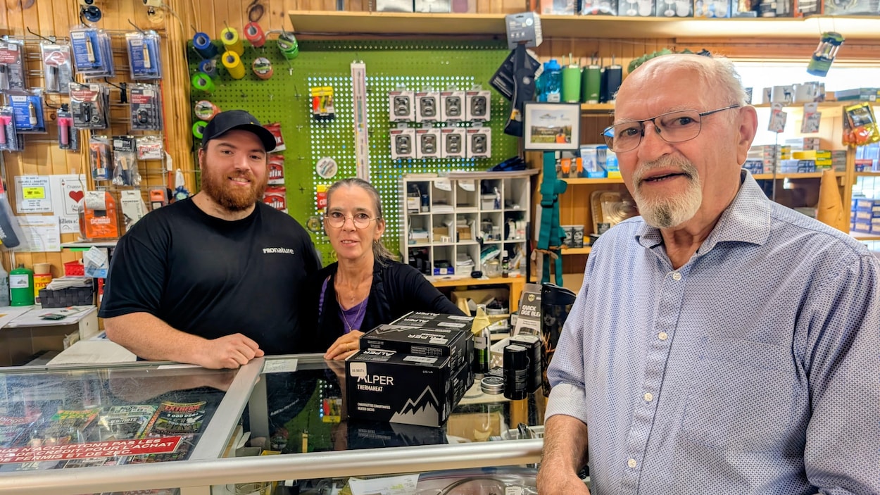 Ils tiennent le fort du magasin familial depuis 77 ans