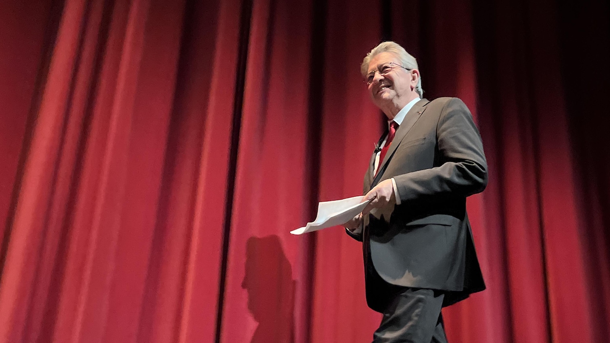 Jean-Luc Mélenchon prend fait et cause pour Québec solidaire