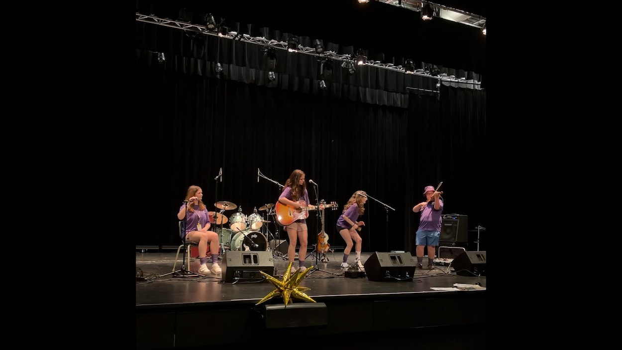 Dans les coulisses de « La Voix des groupes » aux Jeux de l’Acadie