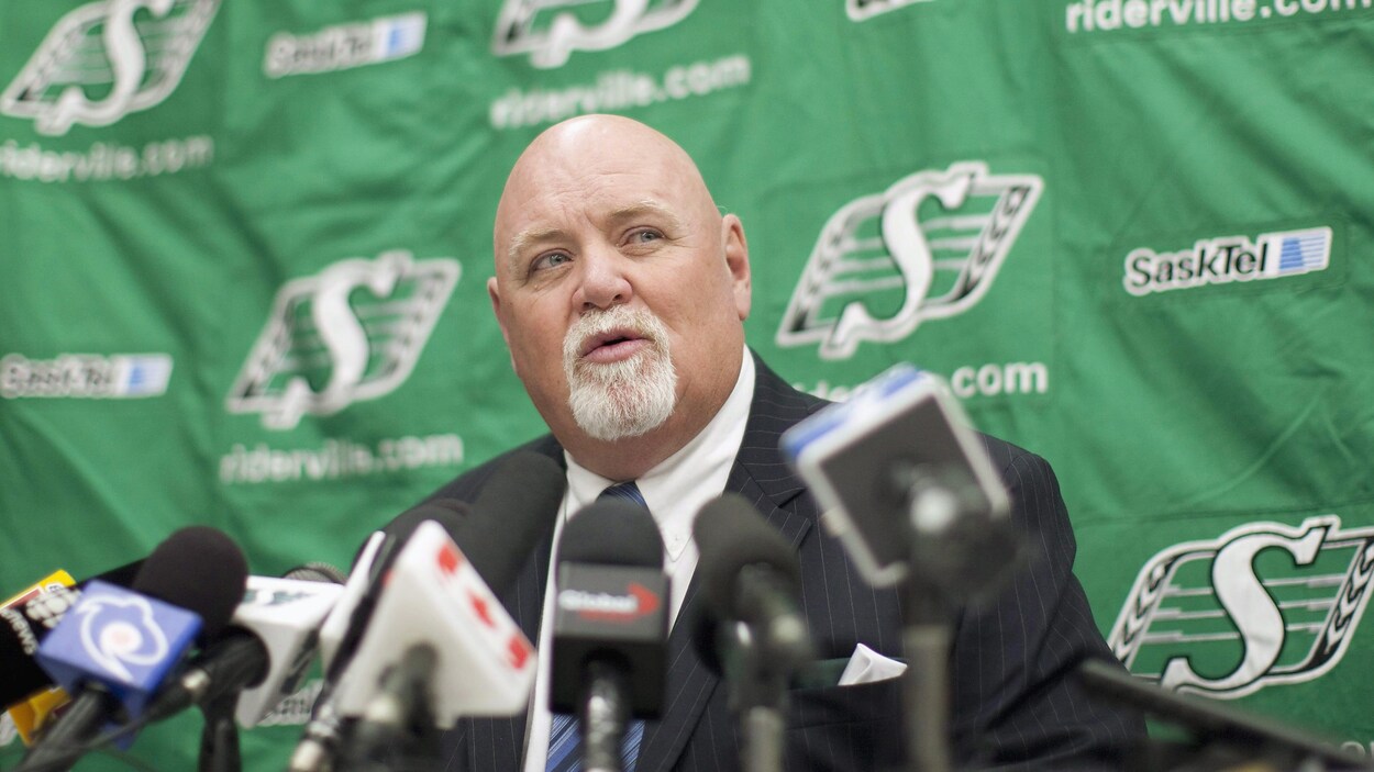 Décès de l’ex-président des Roughriders de la Saskatchewan Jim Hopson ...