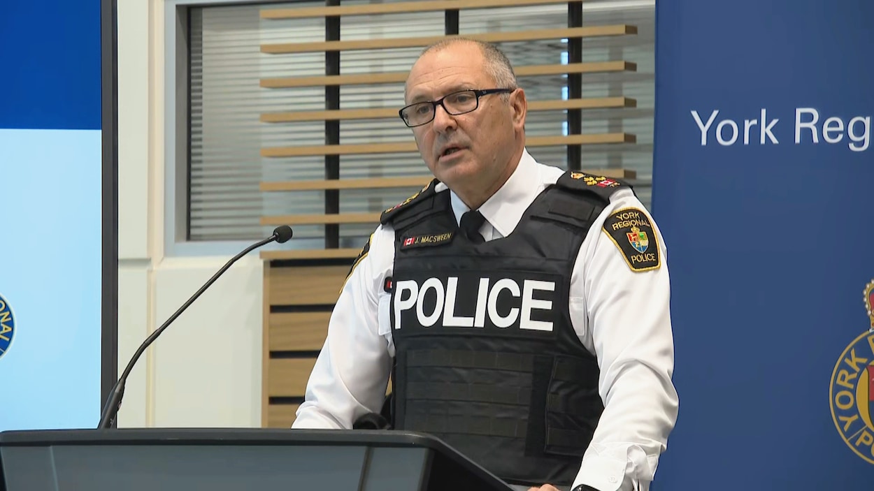 Un important coup de filet policier dans l’industrie du remorquage