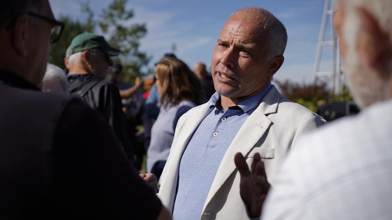 Le candidat conservateur dans Mégantic veut un référendum sur la voie de contournement