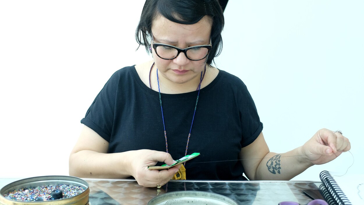 L'artiste algonquine Jobena Petonoquot au Musée des beaux-arts de Montréal