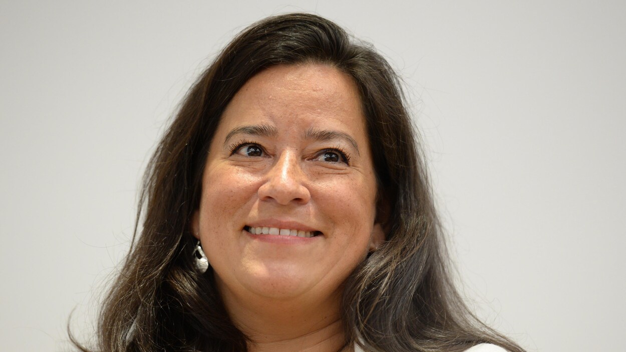 L'ex-ministre fédérale de la Justice Jody Wilson-Raybould publiera un livre en septembre prochain, un mois avant les élections.