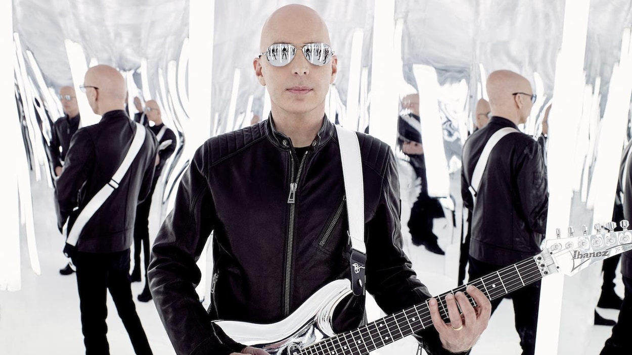 La légende de la guitare Joe Satriani sera à Rouyn-Noranda le 26 mai prochain. La légende de la guitare Joe Satriani sera à Rouyn-Noranda le 26 mai prochain.