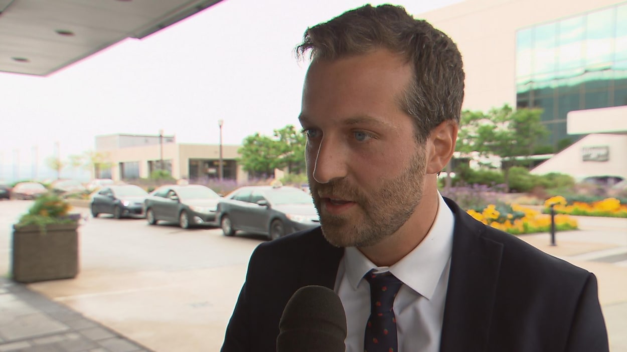 Le député fédéral de Louis-Hébert, Joël Lightbound Le député fédéral de Louis-Hébert, Joël Lightbound