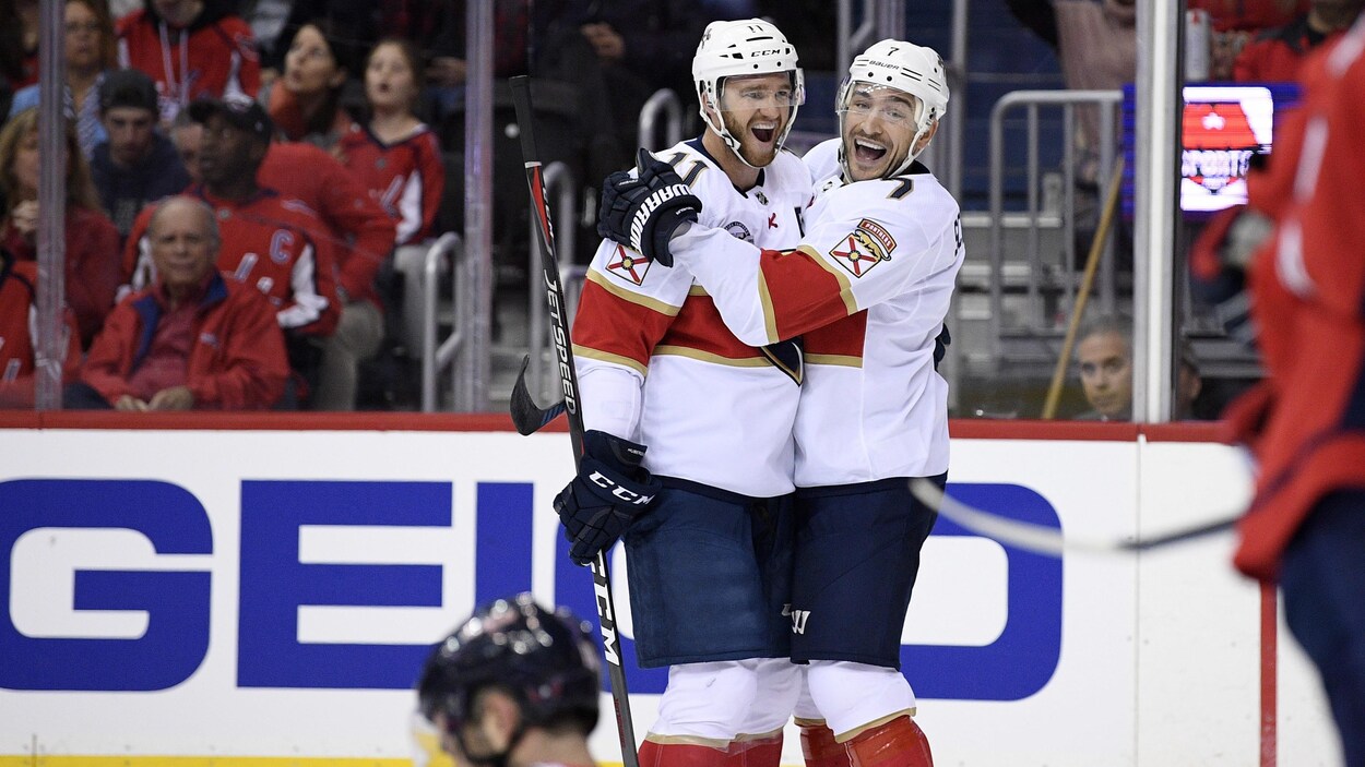 Jonathan Huberdeau et Colton Sceviour des Panthers de la Floride Jonathan Huberdeau et Colton Sceviour des Panthers de la Floride