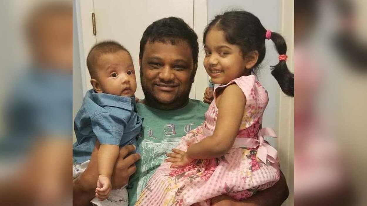 Jony Rahaman et ses deux enfants.