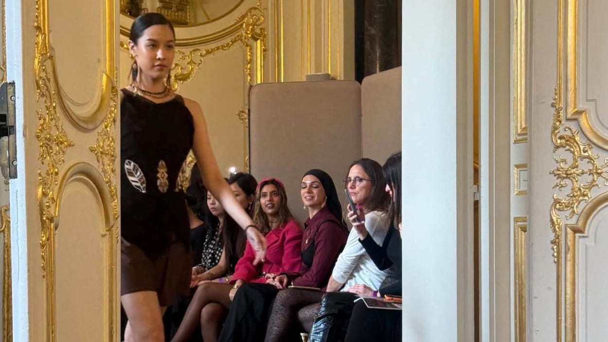Défilé d’Atikuss à la Fashion Week de Paris