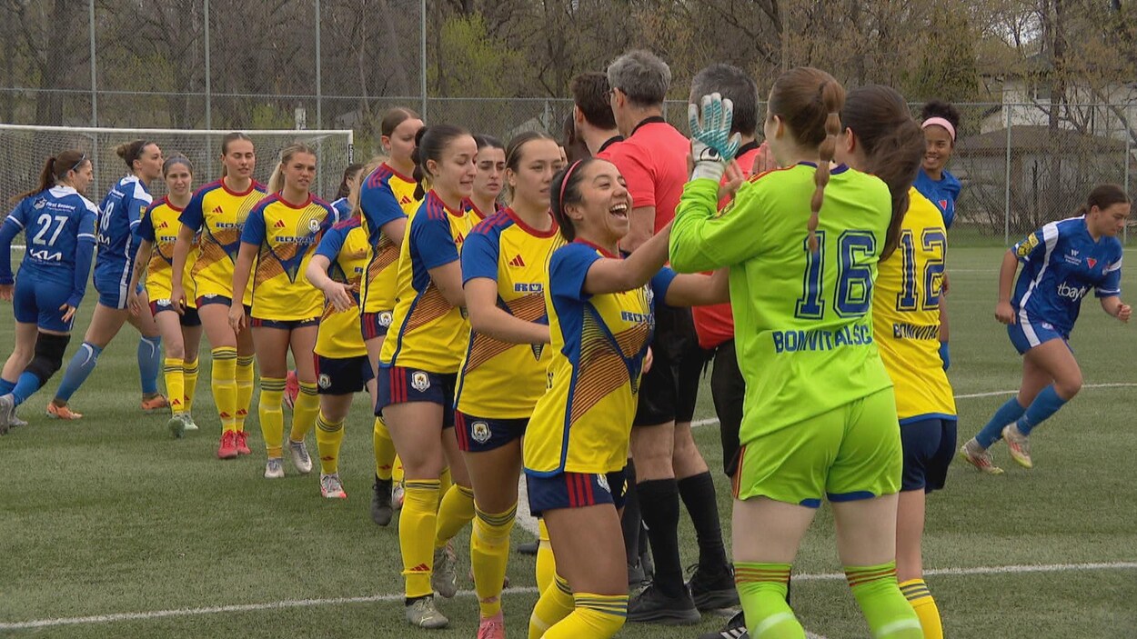 Soccer : des jeunes ont soif de compétitions dans les prairies