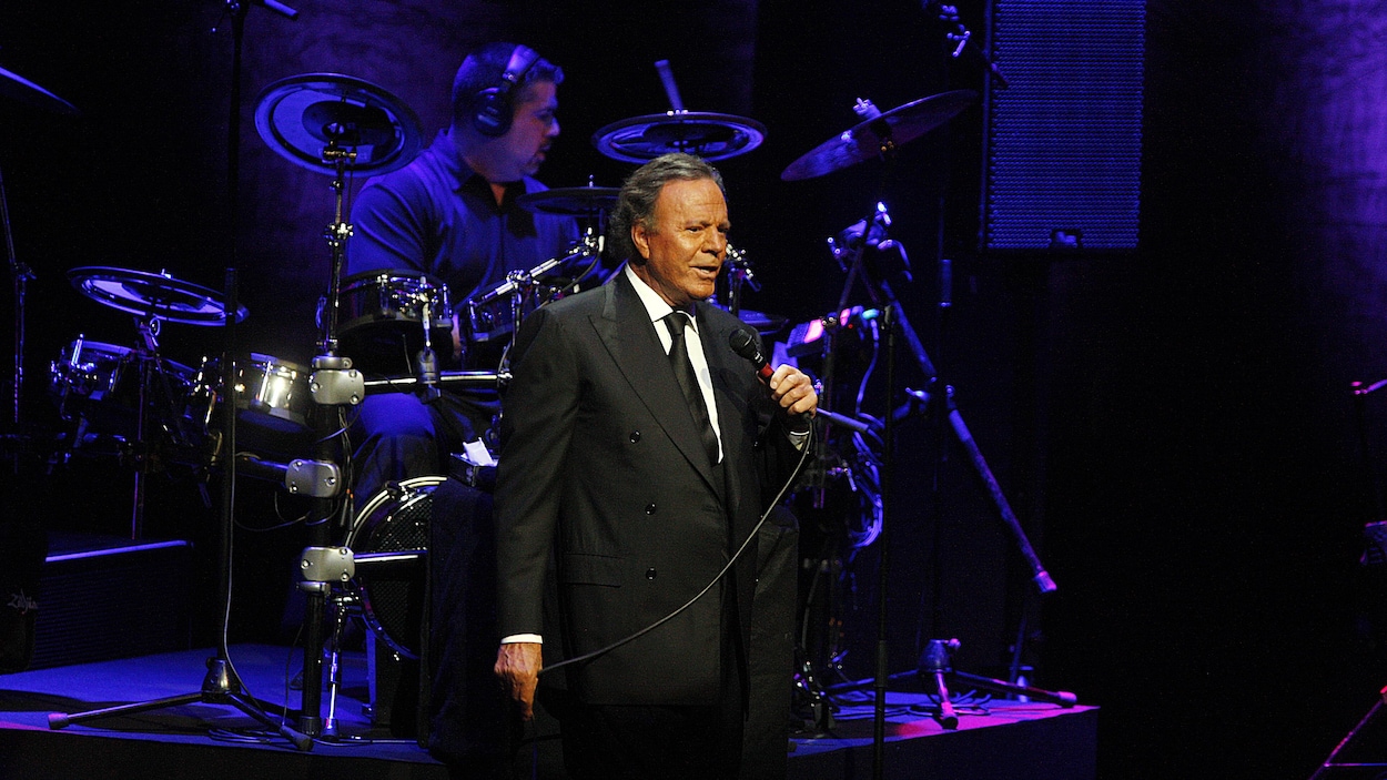 La plainte pour agressions sexuelles contre Julio Iglesias classée