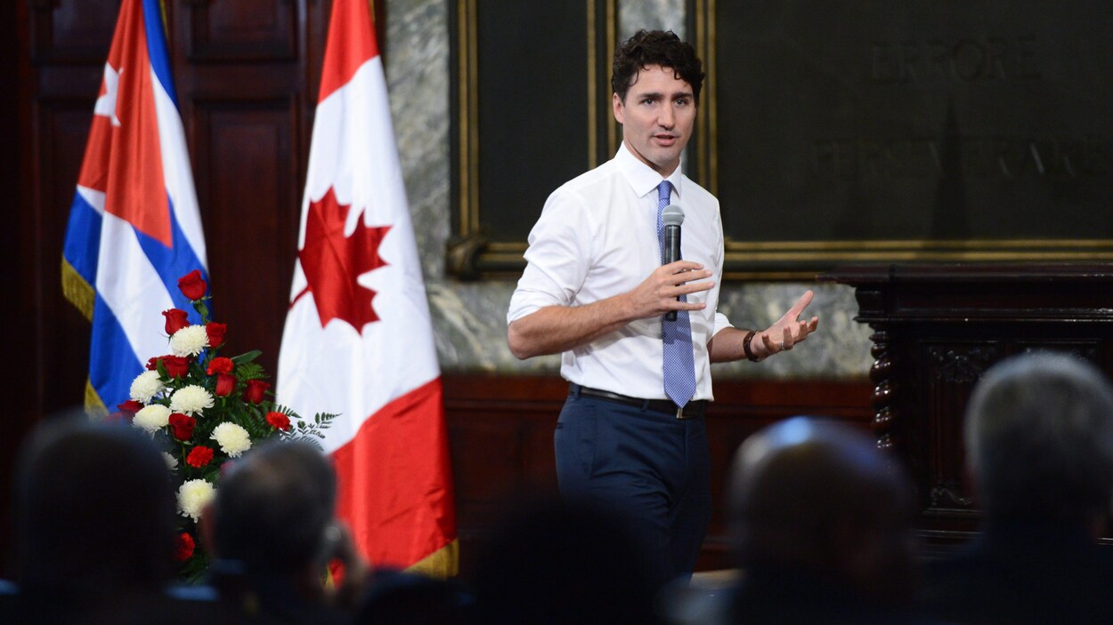 Justin Trudeau a participé à une séance de questions avec des étudiants à l'Université de La Havane à Cuba.