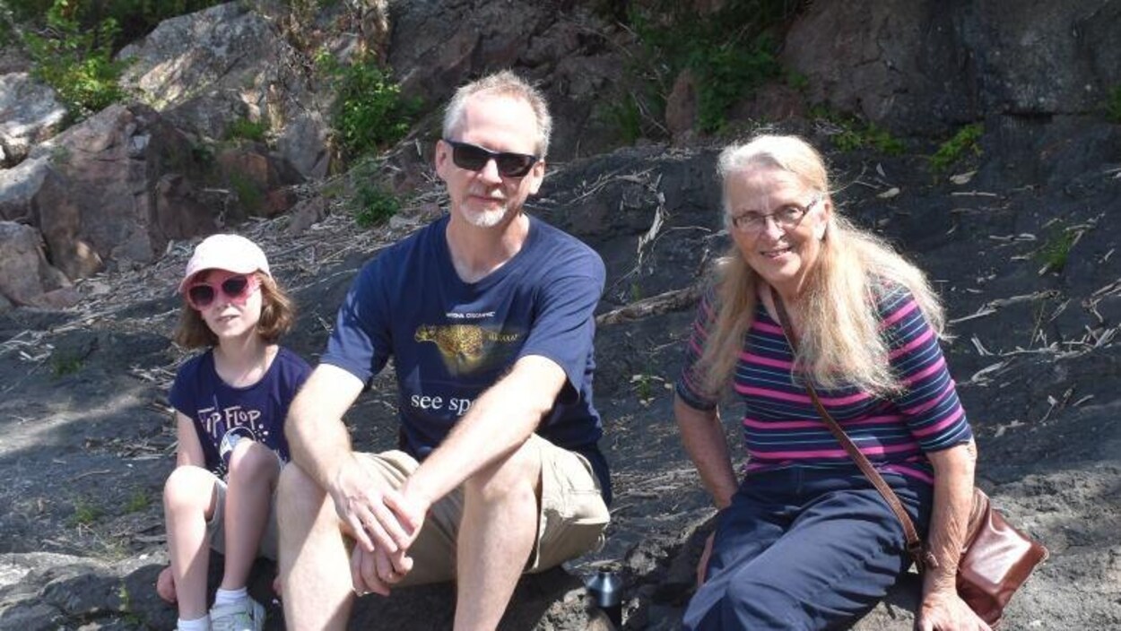 Annora, Karl et Margaret Hele.