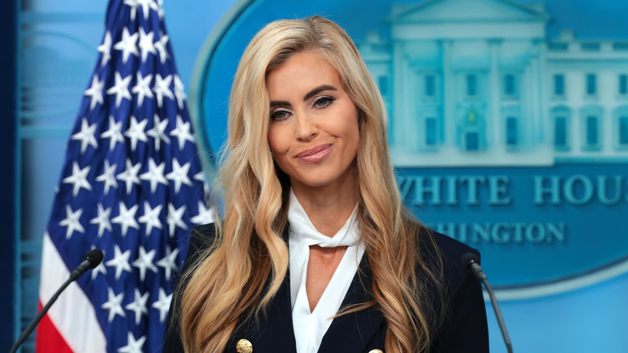 La nouvelle porte-parole de Trump prend la porte au bout de cinq jours