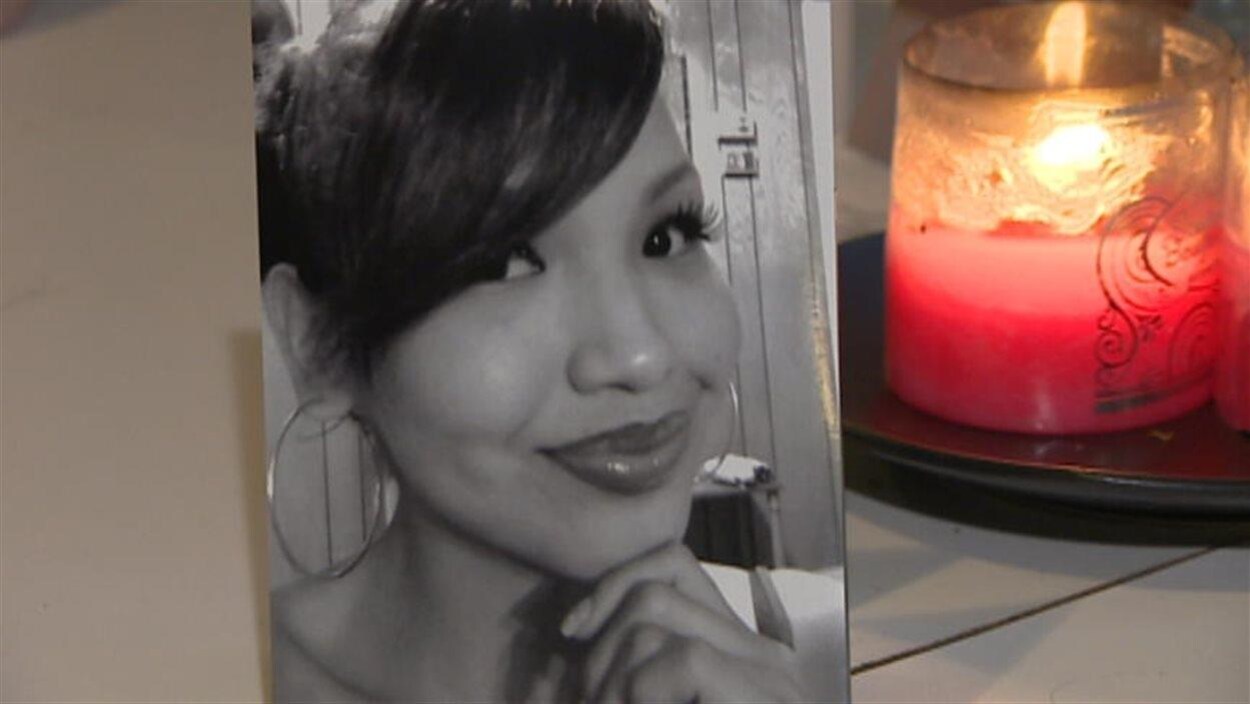 Kelly Goforth avait 21 ans lorsqu'elle a été assassinée Kelly Goforth avait 21 ans lorsqu'elle a été assassinée